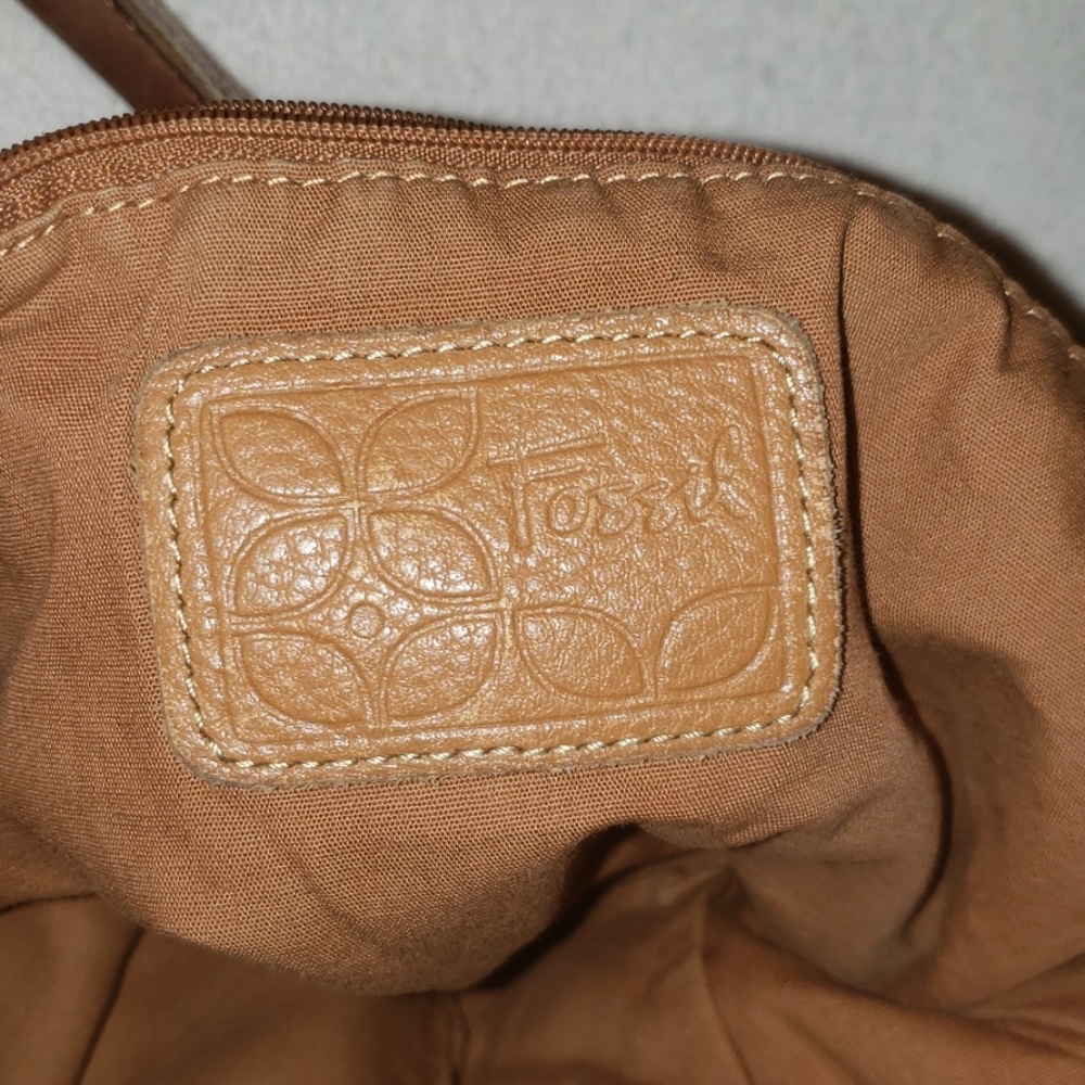 Fossil purse ( Flower Pattern) - Picture 4 of 6